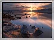 Norwegia, Jezioro Tyrifjorden, Kamienie, Wschód Słońca