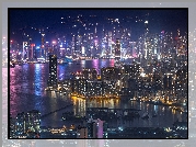 Noc, Miasto nocą, Wieżowce, Zatoka, Port, Victoria Harbour, Rzeka Perłowa, Hongkong, Chiny