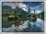 Góry, Jezioro Hintersee, Skały, Drzewa, Chmury, Gmina Berchtesgaden, Bawaria, Niemcy