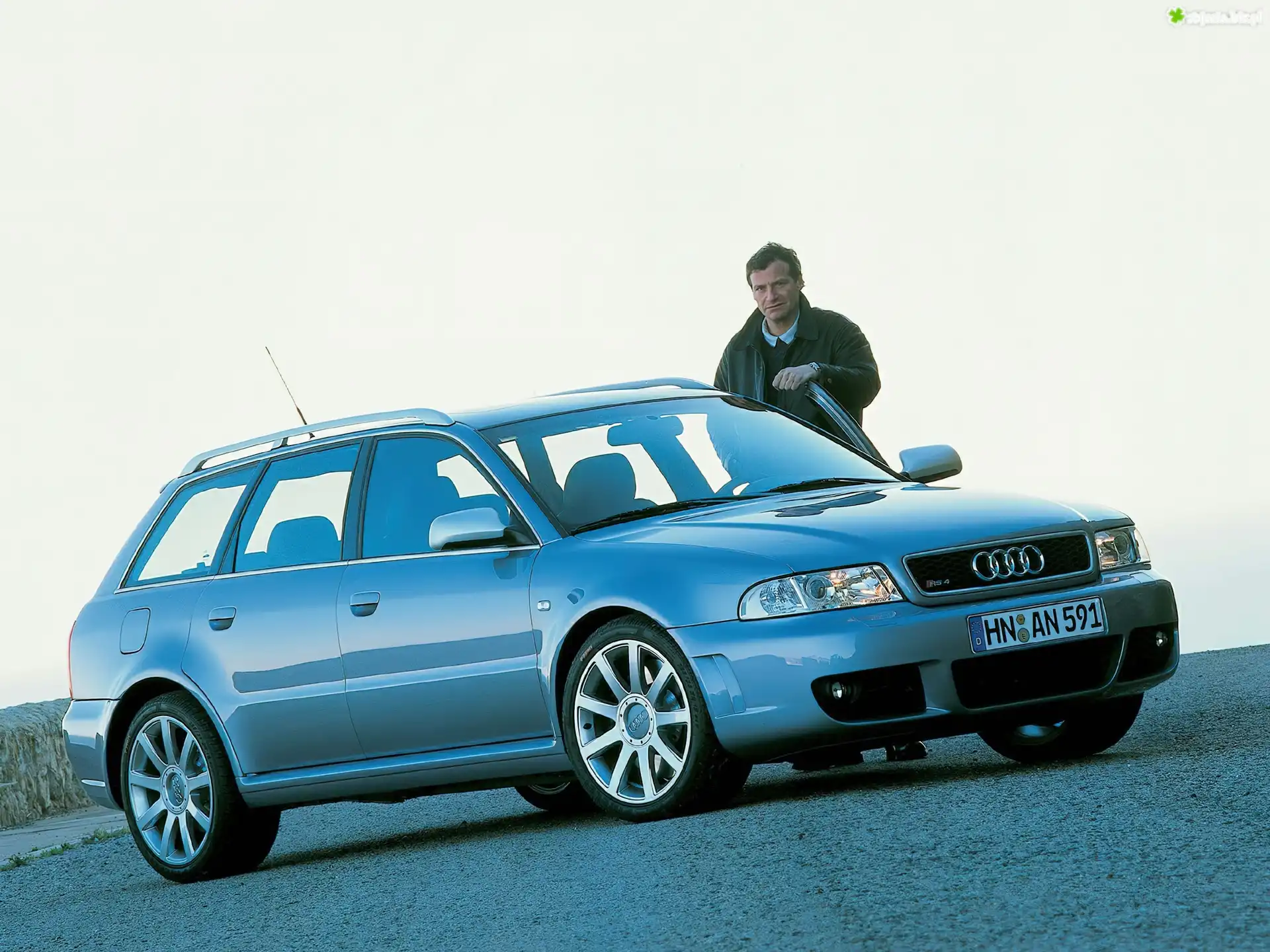 Audi A4, B7