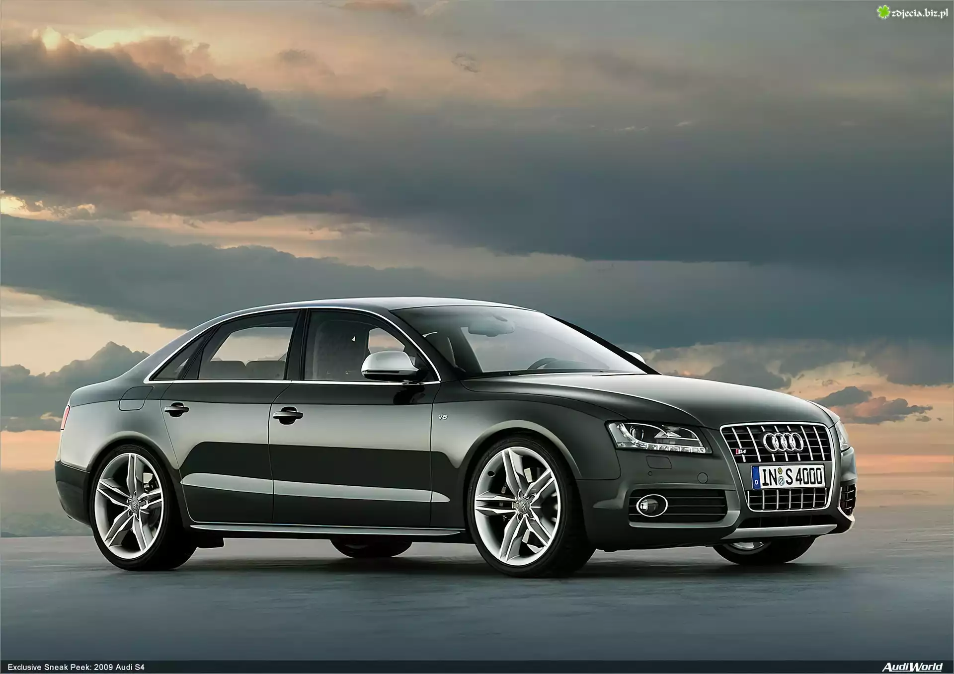 B8, S4