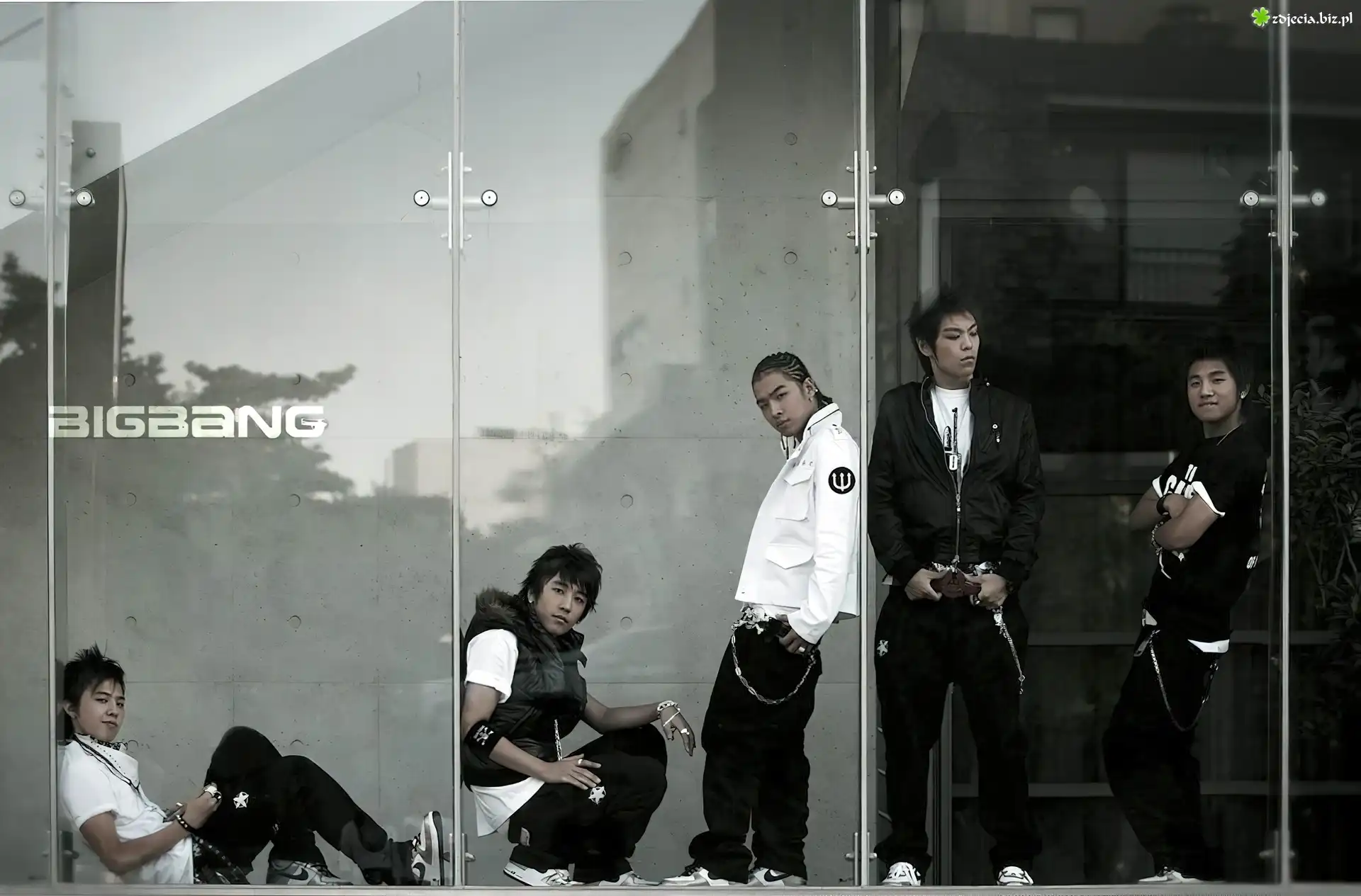 Grupa, Big Bang