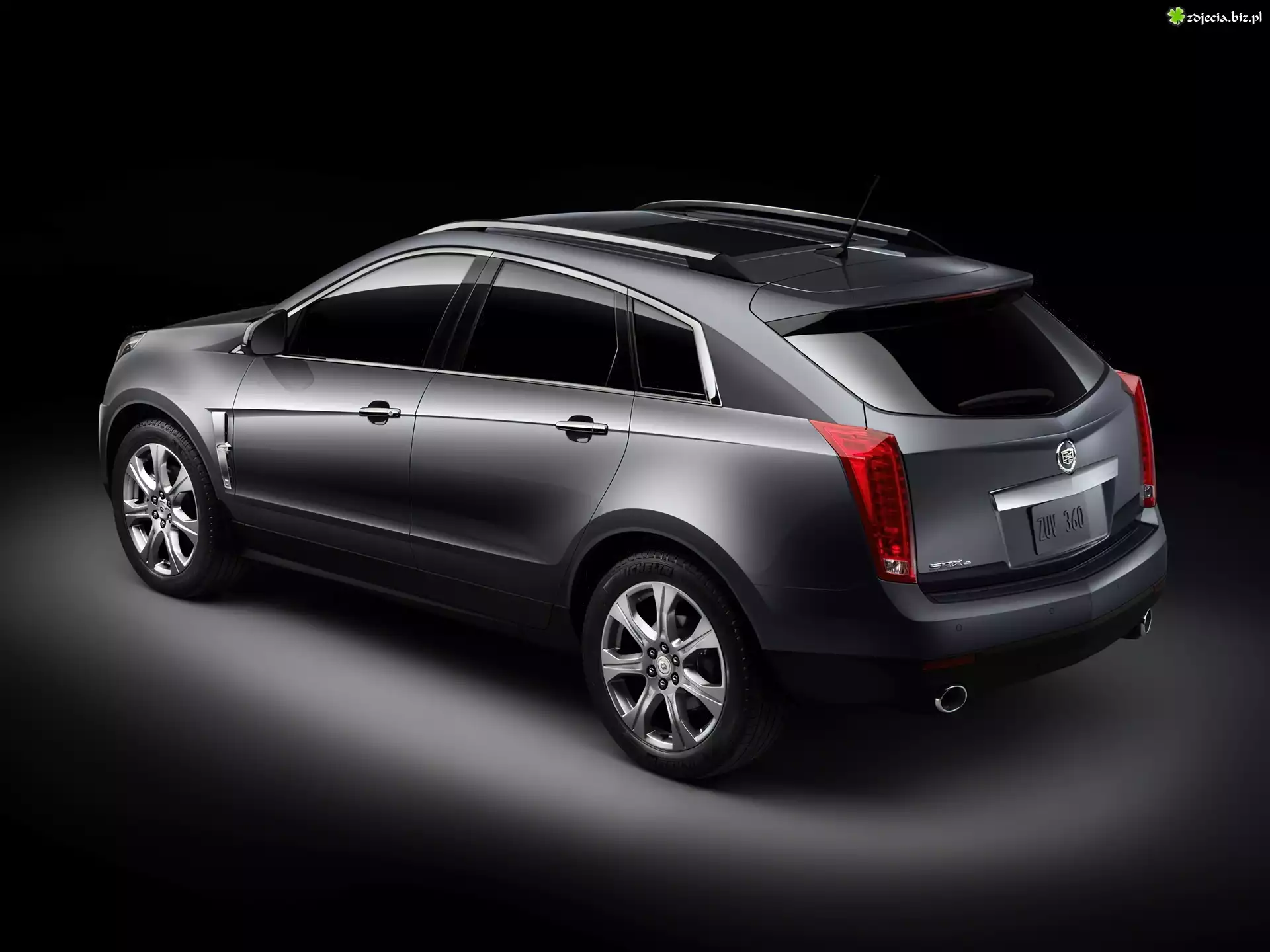 Cadillac SRX, Spojler, Klapy, Bagażnika