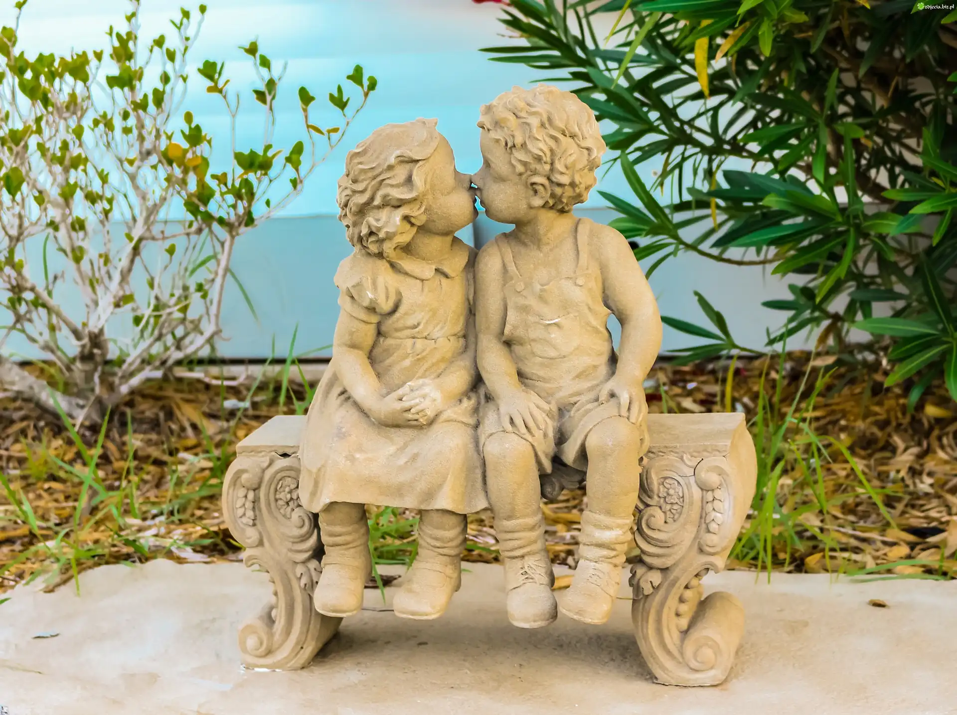 Statuetka, Chłopczyk, Dziewczynka