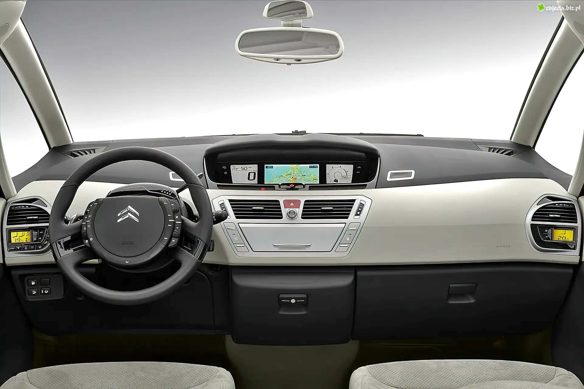 Citroen C4 Picasso, Jasny, Åšrodek