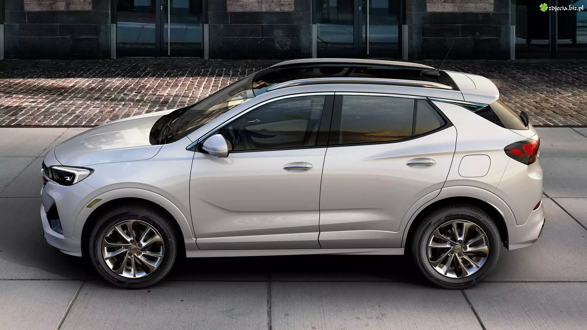 Buick Encore GX ST, Bok