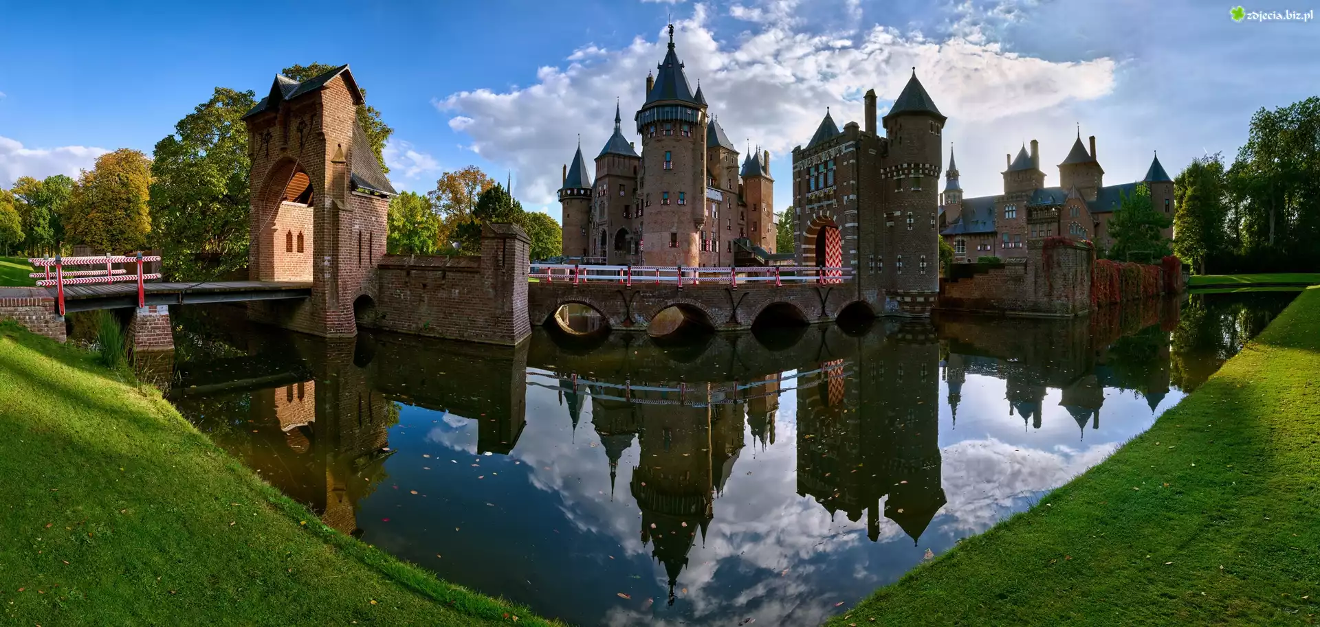 Holandia, Haarzuilens, Zamek, Castle De Haar, Wieża, Most, Staw, Odbicie