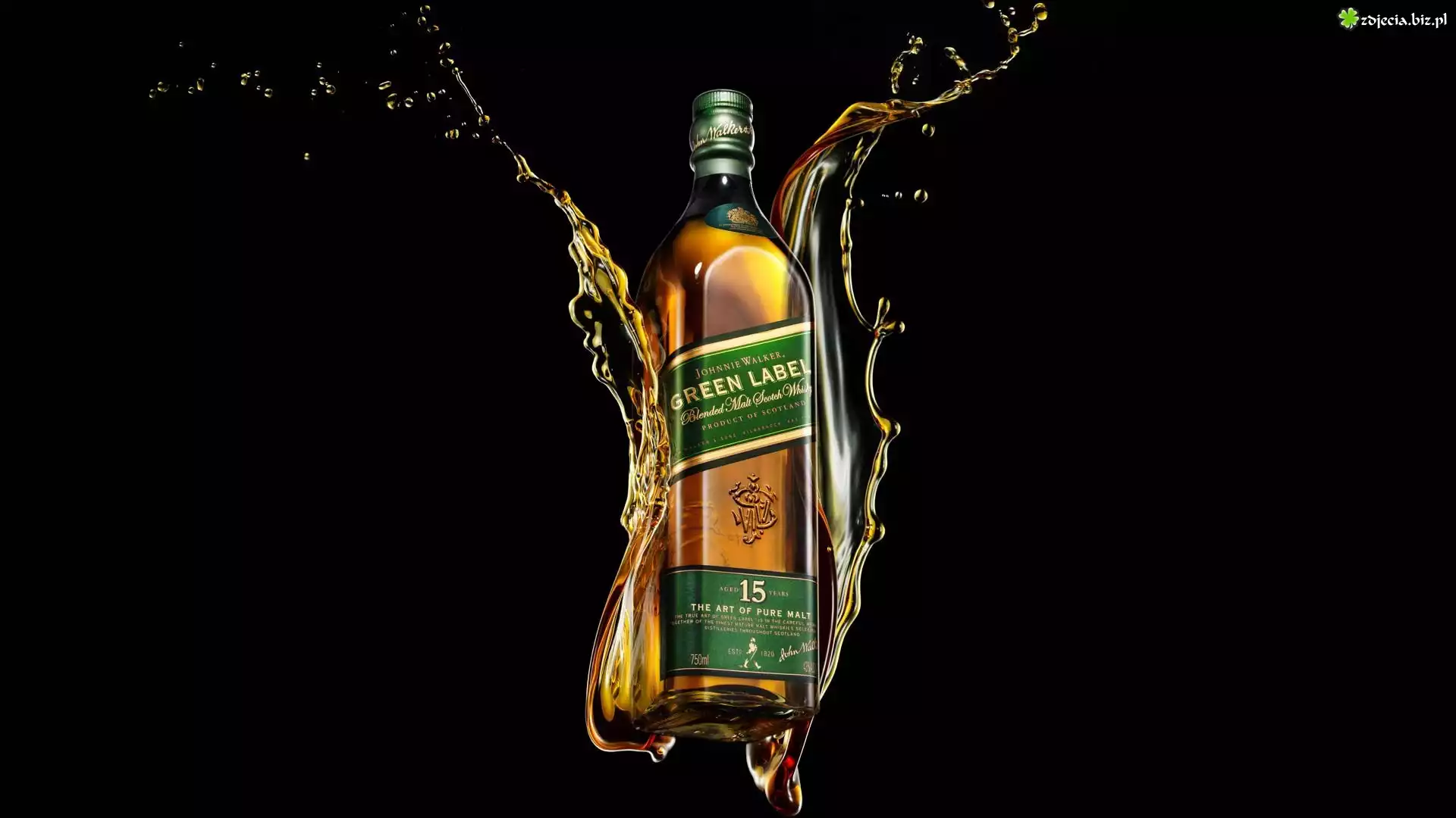 Whisky Johnnie Walker Green Label, Czarne tło