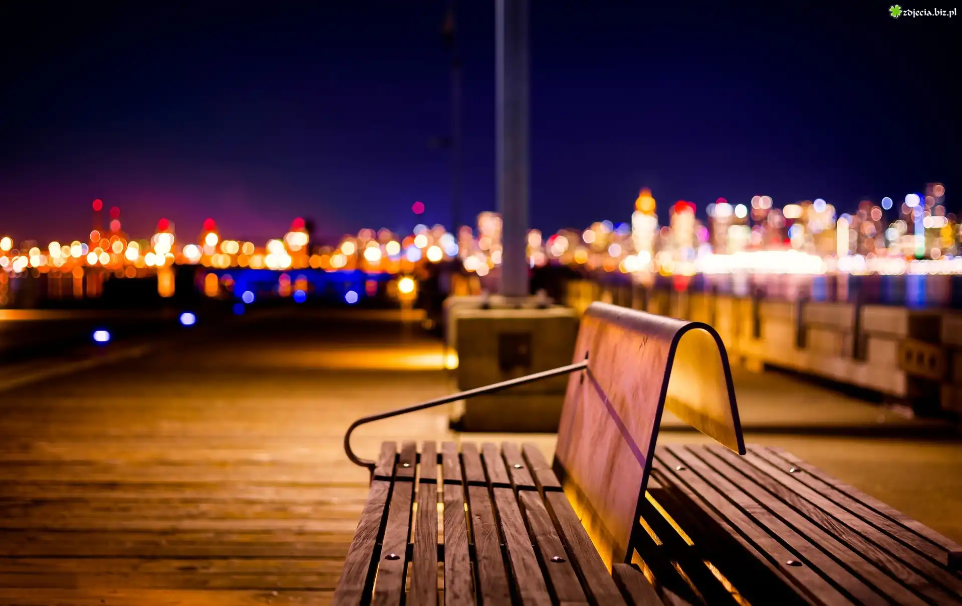 Vancouver, Kanada, Miasto Nocą, Bokeh, Molo, Ławka