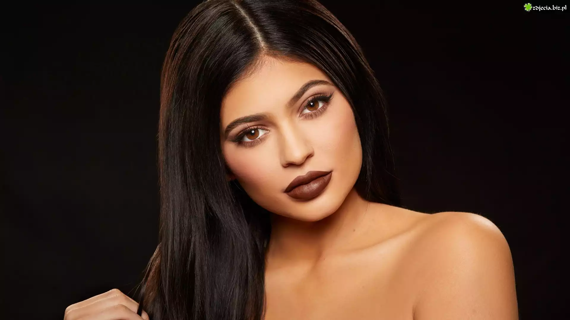 Kobieta, Kylie Jenner, Spojrzenie, Makijaż