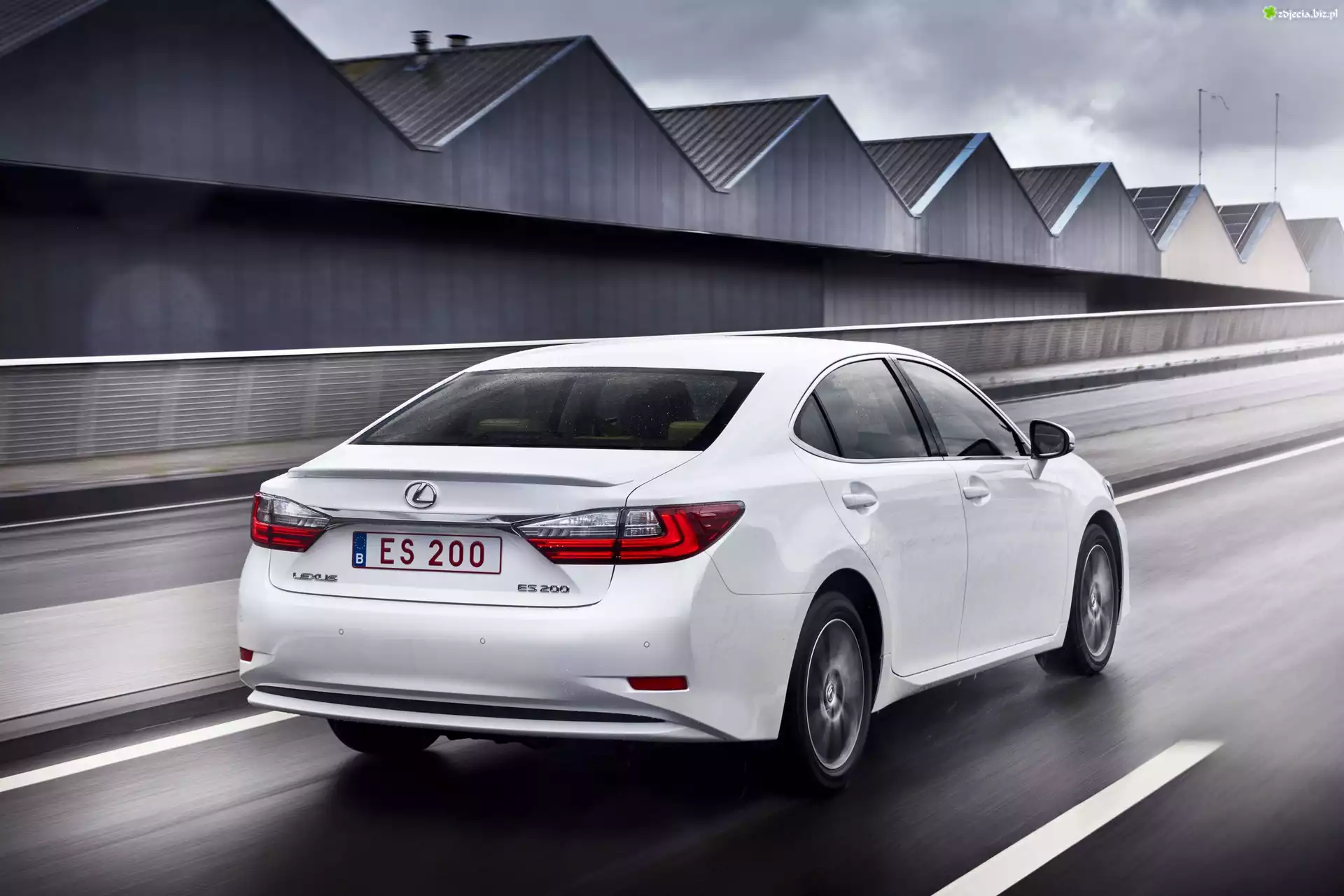 Zdjęcie Lexus ES 200, 2015