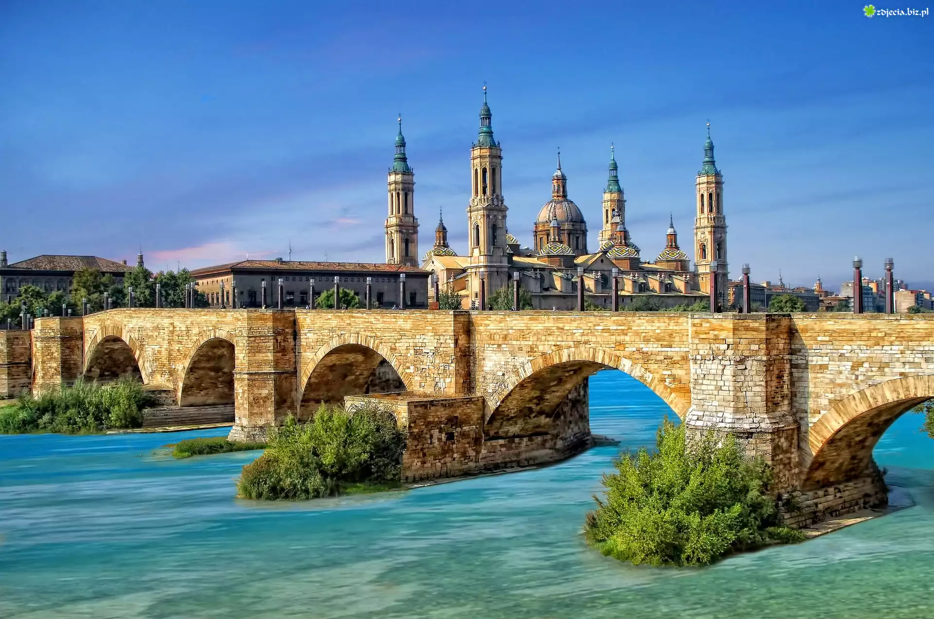 Hiszpania, Saragossa, Bazylkia Nuestra Señora del Pilar, Most