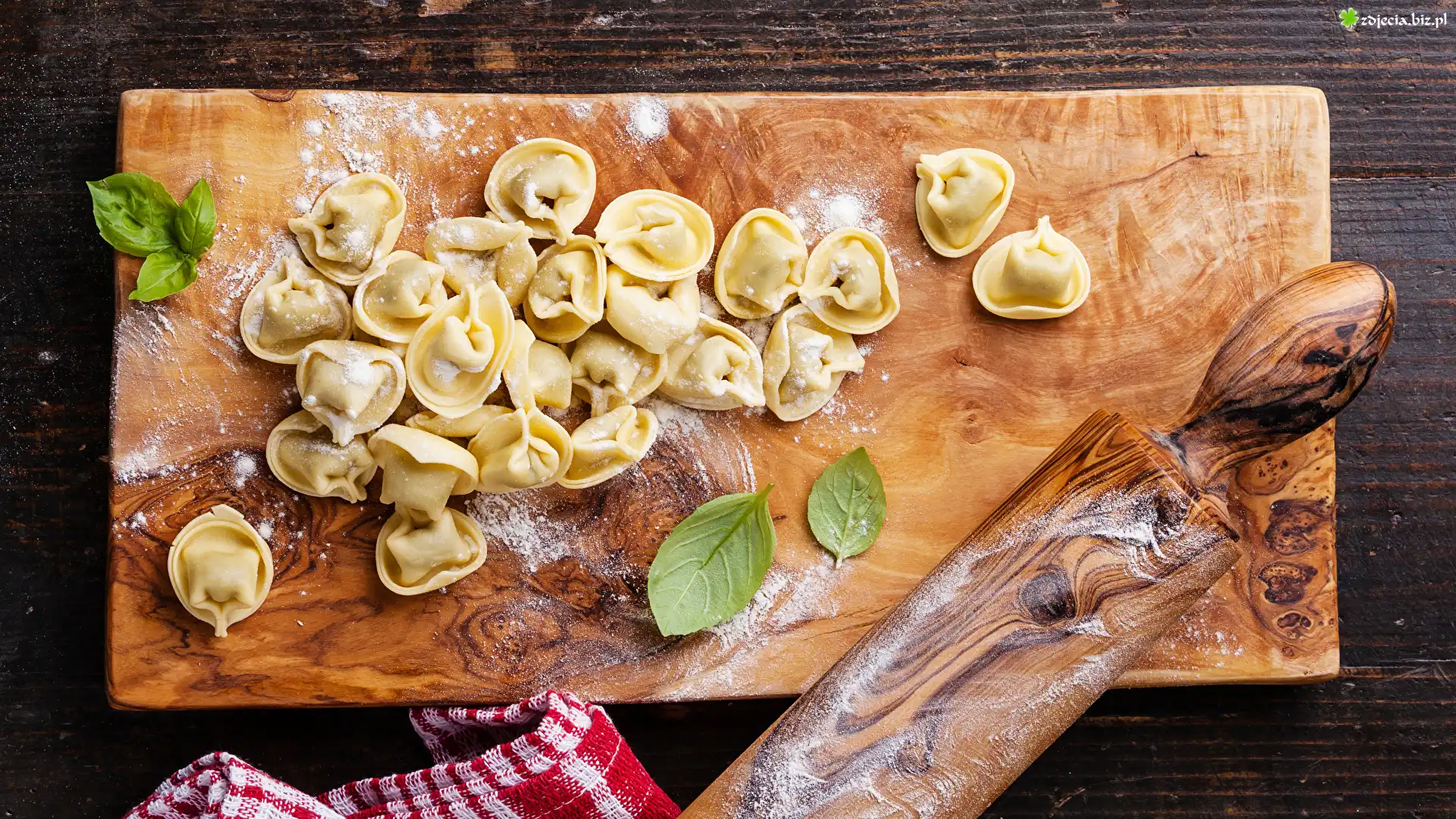 Pierogi, Pielmieni, Deska, Wałek