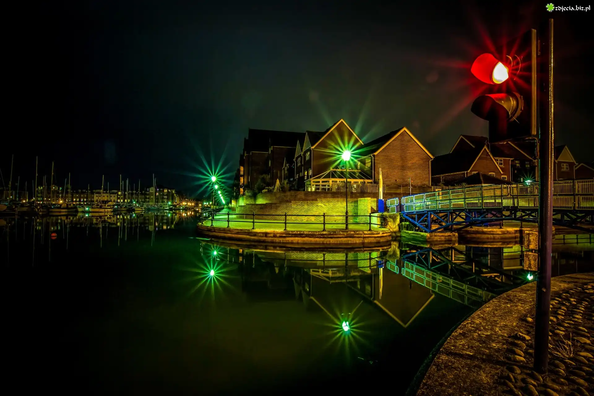 Port, Budynki, Lampa, Blask, Mostki, Woda
