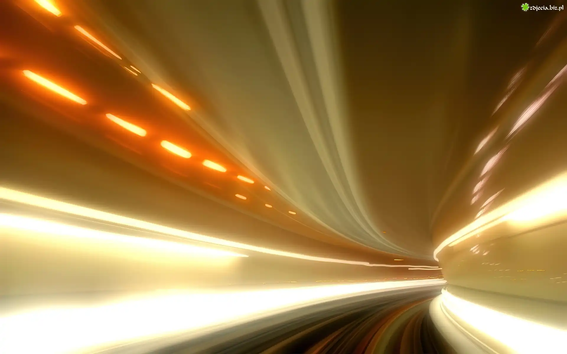 Przestrzenny, Tunel