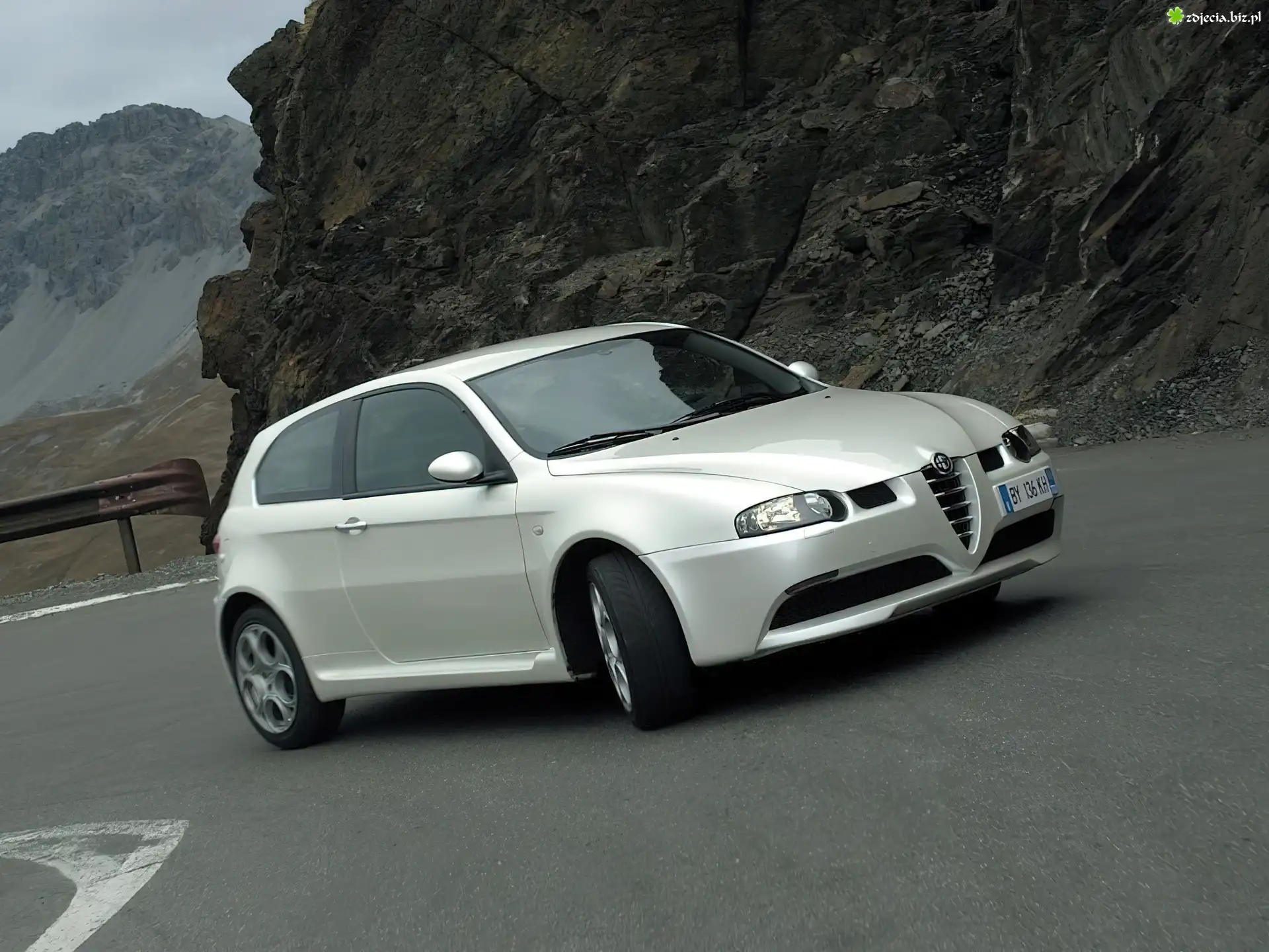 Alfa Romeo 147