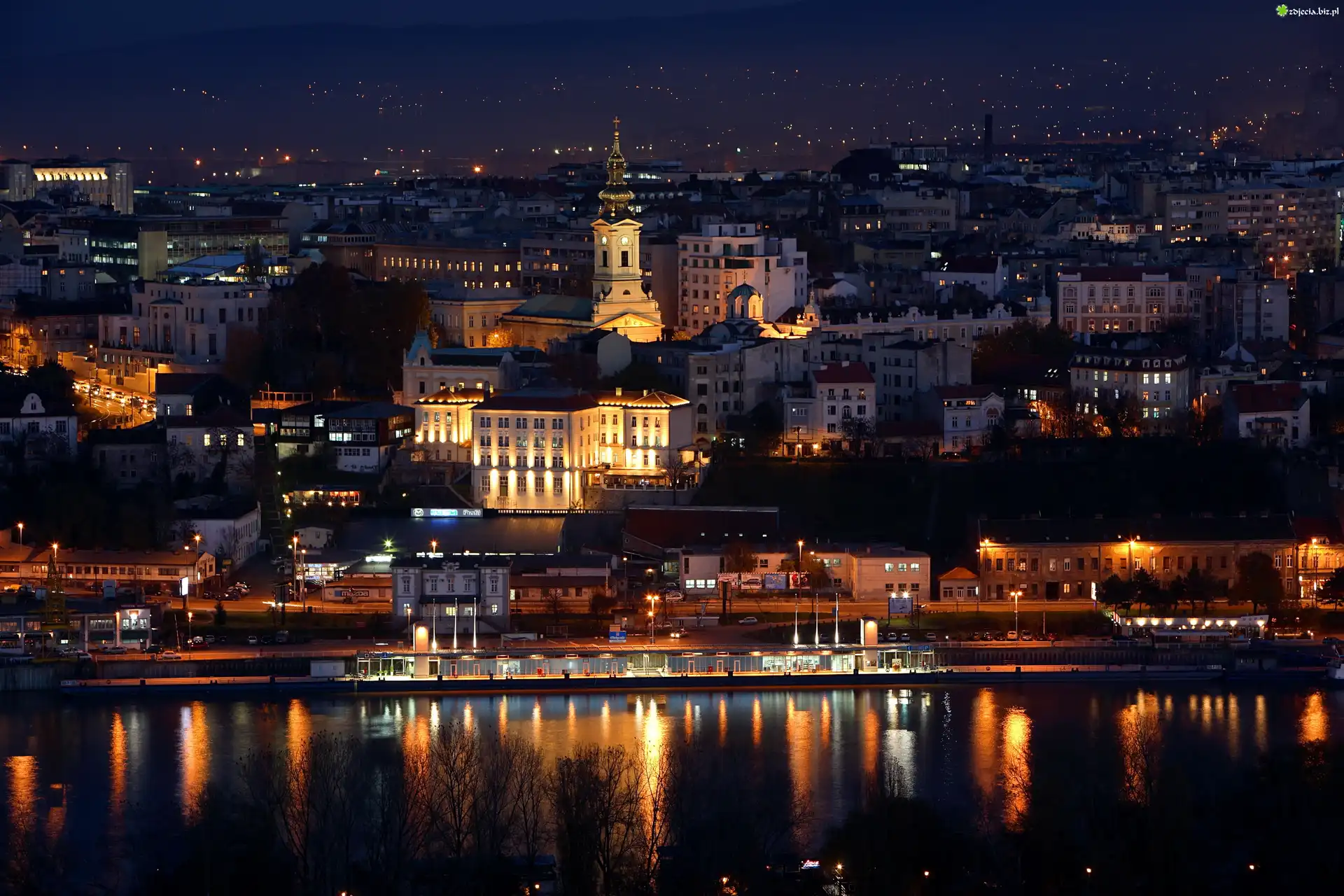 Serbia, Belgrad, Noc, Miasto