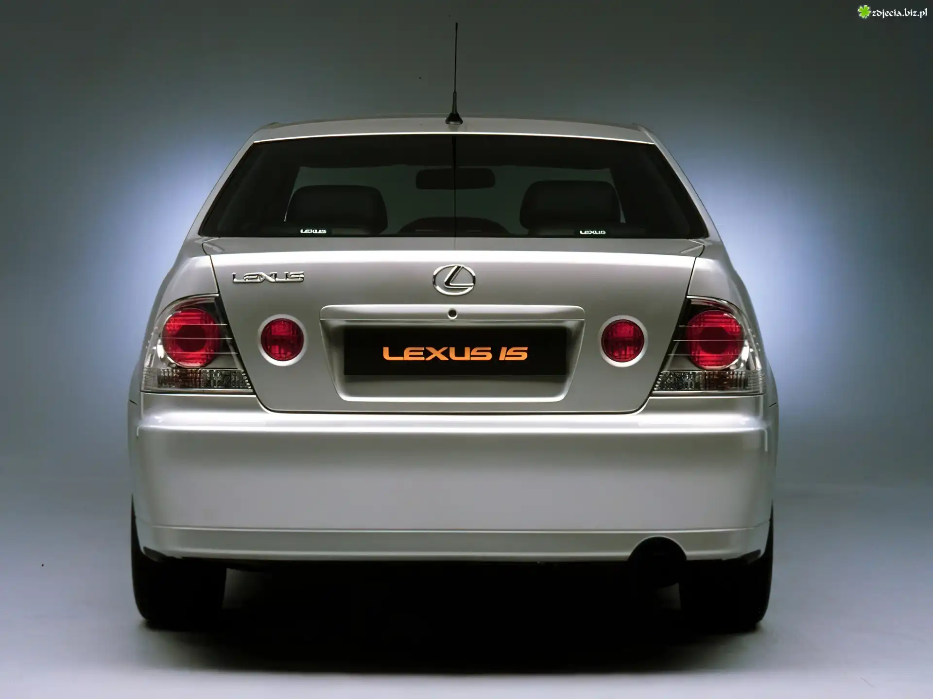 Lexus Seria IS