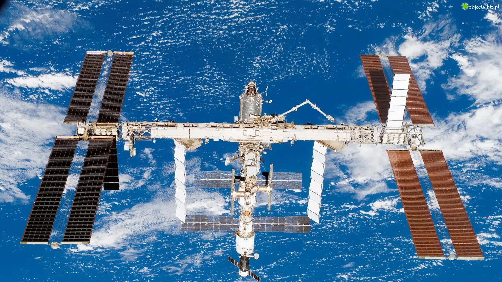 Kosmos, Stacja Kosmiczna