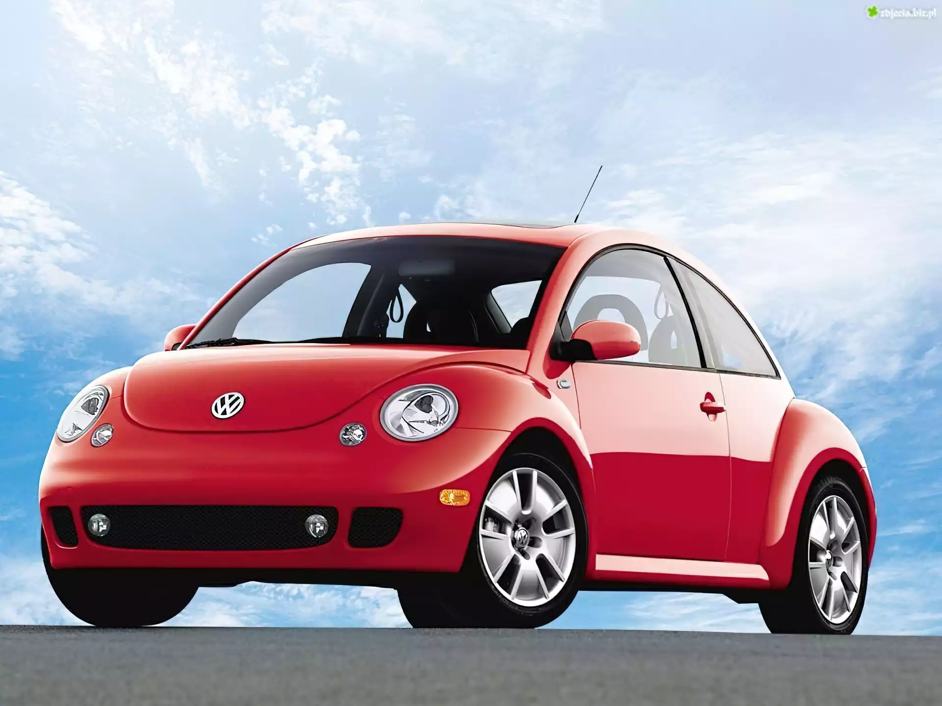 Zdjęcie Volkswagen New Beetle, Czerwony