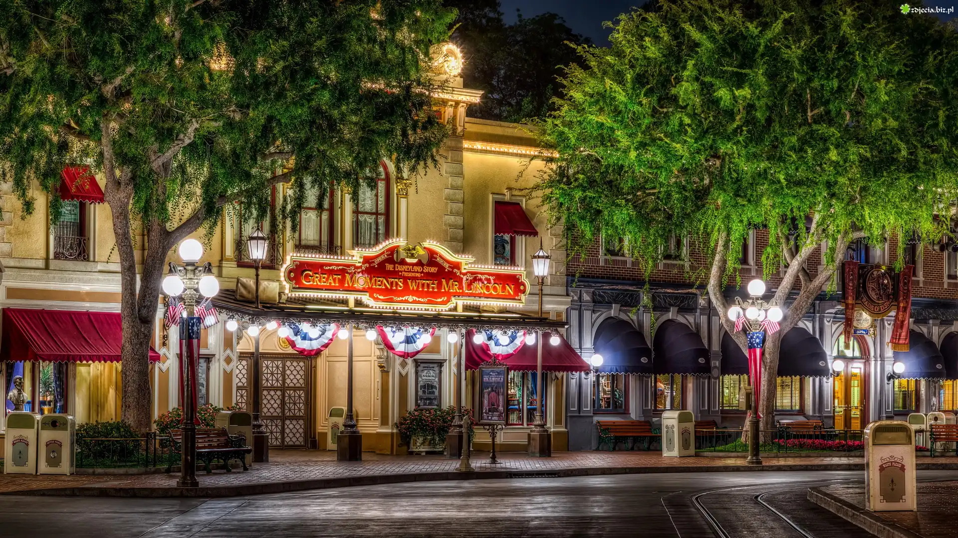 Disneyland, Wesołe miasteczko, Ulica, Oświetlenie, Anaheim, Kalifornia, Stany Zjednoczone