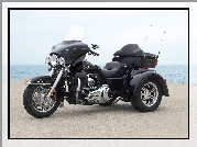 Harley Davidson Tri Glide Ultra Classic, Owiewka, Przednia