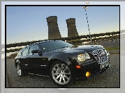 Chrysler 300C, Masywny, Grill