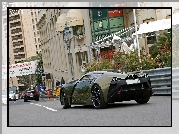 Marussia B2, Miasto, Ulica