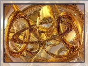 Złote, Spirale