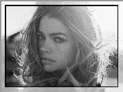 buzia, Denise Richards