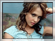 Jessica Alba, Różaniec