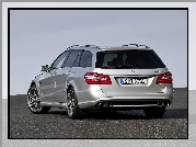 Mercedes Benz E63, AMG, Relingi, Dachowe