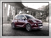Bordowy, Opel Adam, Most