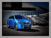 Opel Insignia Opc, Samolot