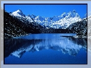 Góry Andy, Szczyt Alpamayo, Jezioro