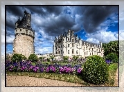 Zamek Chenonceau, Chateau de Chenonceau, Miejscowość Chenonceaux, Francja, Ogród, Kwiaty, Chmury