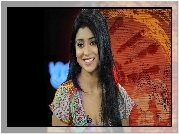 Uśmiechnięta, Kobieta, Brunetka, Shriya Saran, Makijaż