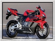 Czerwona, Honda CBR1000RR