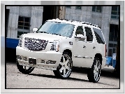 Cadillac, Escalade