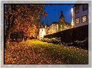 Oświetlony, Zamek Berleburg, Miasto Bad Berleburg, Niemcy, Jesień
