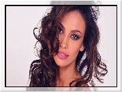 Madalina Ghenea, makijaż