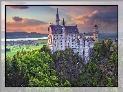 Niemcy, Bawaria, Zamek Neuschwanstein, Lasy, Góry