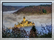 Zamek Reichsburg, Miasto Cochem, Niemcy, Wzgórze, Góry, Lasy, Mgła
