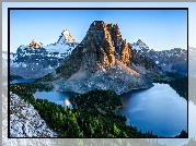 Kanada, Prowincja Kolumbia Brytyjska, Park prowincjonalny Mount Assiniboine Provincial Park, Góra Mount Assiniboine