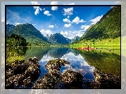 Norwegia, Fiord Innvikfjorden, Sogn og Fjordane, Góry, Kamienie, Kajakarka, Kajak