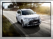 Mitsubishi Outlander BR-spec, 2015