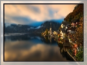 Austria, Hallstatt, Jezioro Hallstättersee, Kościół, Domy, Góry