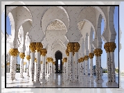 Meczet, Zjednoczone Emiraty Arabskie, Abu Dhabi