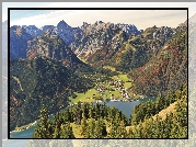 Austria, Tyrol, Miejscowość Pertisau, Góry, Jezioro Achensee, Lasy, Drzewa, Domy, Dolina