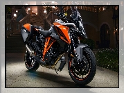 Motocykl, KTM 1290 Super Duke GT